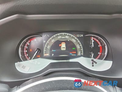 Zdjęcie 9 z 12 samochodu: 2025 TOYOTA RAV4 XLE VIN:2T3P1RFV6SW597804 - miniatura