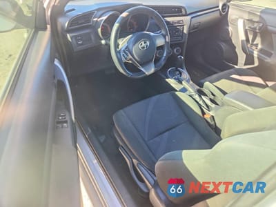 Zdjęcie 8 z 13 samochodu: 2013 SCION TC BASE VIN:JTKJF5C73D3060540 - miniatura