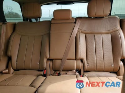 Zdjęcie 10 z 13 samochodu: 2025 LAND ROVER RANGE ROVER SE VIN:SALKP9FU4SA276805 - miniatura