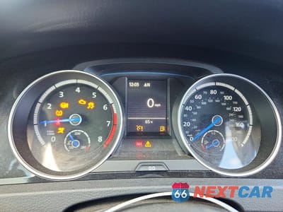 Zdjęcie 9 z 12 samochodu: 2016 VOLKSWAGEN GOLF R VIN:WVWUF7AU1GW208714 - miniatura