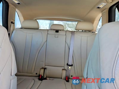 Zdjęcie 10 z 13 samochodu: 2016 BMW X5 M VIN:5UXKR0C52G0P29227 - miniatura