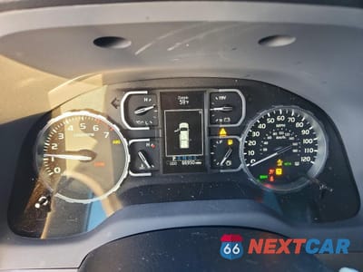 Zdjęcie 9 z 13 samochodu: 2021 TOYOTA TUNDRA SR5 VIN:5TFEY5F1XMX297982 - miniatura