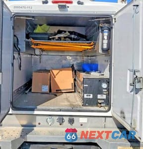 Zdjęcie 10 z 14 samochodu: 2013 FORD F350 SUPER DUTY UTILITY / SERVICE TRUCK VIN:1FDRF3A61DEB92575 - miniatura