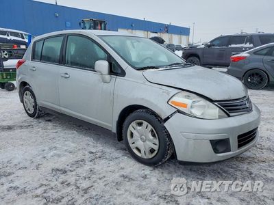 Czwarte zdjęcie samochodu z boku: 2012 NISSAN VERSA S VIN:3N1BC1CP4CK266393 - miniatura