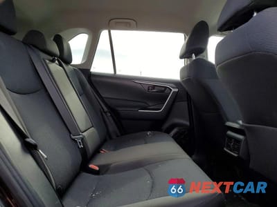 Zdjęcie 11 z 13 samochodu: 2023 TOYOTA RAV4 LE VIN:2T3K1RFV9PC243746 - miniatura