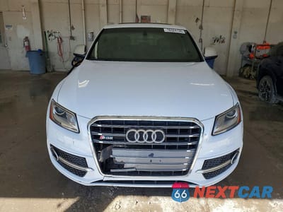 Piąte zdjęcie samochodu w środku: 2015 AUDI SQ5 PREMIUM PLUS VIN:WA1CGAFP9FA032283 - miniatura