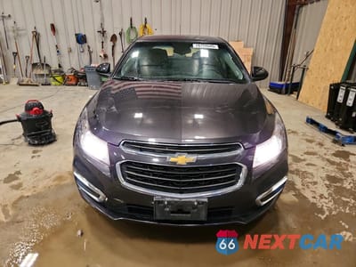 Piąte zdjęcie samochodu w środku: 2016 CHEVROLET CRUZE LIMITED LT VIN:1G1PE5SB1G7230037 - miniatura