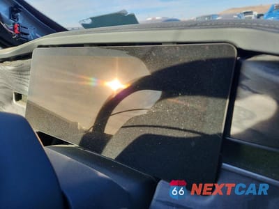 Zdjęcie 9 z 12 samochodu: 2022 RIVIAN R1S LAUNCH EDITION VIN:7PDSGABL1NN002845 - miniatura