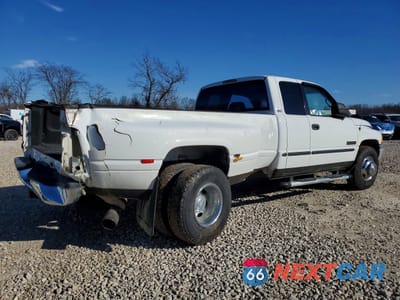 Trzecie zdjęcie samochodu z tyłu: 2001 DODGE RAM 3500 VIN:1B7MC33671J202940 - miniatura