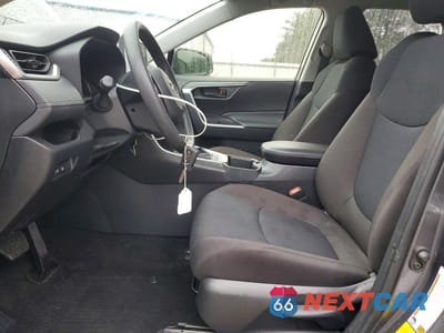 Zdjęcie 7 z 12 samochodu: 2025 TOYOTA RAV4 LE VIN:JTMK1RFV0SD131146 - miniatura