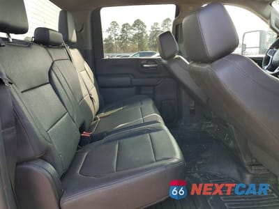 Zdjęcie 10 z 12 samochodu: 2022 CHEVROLET SILVERADO K2500 HEAVY DUTY VIN:1GC1YLE71NF283789 - miniatura