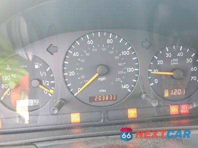 Zdjęcie 9 z 13 samochodu: 2000 MERCEDES-BENZ ML 320 VIN:4JGAB54E6YA210542 - miniatura