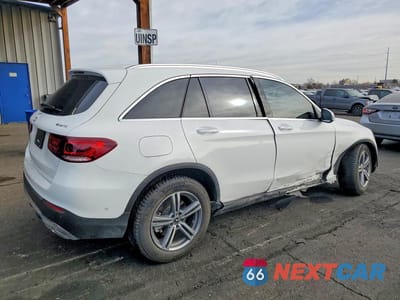 Trzecie zdjęcie samochodu z tyłu: 2021 MERCEDES-BENZ GLC 300 4MATIC VIN:W1N0G8EB5MV270458 - miniatura