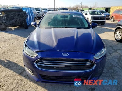 Piąte zdjęcie samochodu w środku: 2014 FORD FUSION S VIN:1FA6P0G71E5366204 - miniatura
