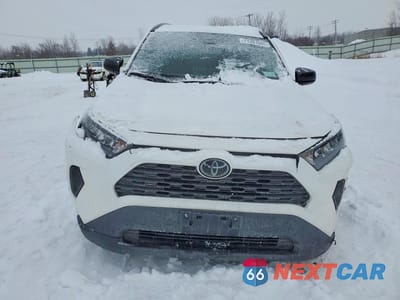 Piąte zdjęcie samochodu w środku: 2020 TOYOTA RAV4 LE VIN:2T3F1RFV3LC119600 - miniatura