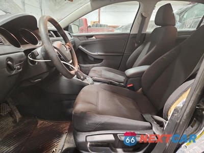 Zdjęcie 7 z 12 samochodu: 2016 VOLKSWAGEN JETTA S VIN:3VW267AJ9GM391211 - miniatura