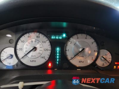 Zdjęcie 9 z 11 samochodu: 2010 CHRYSLER 300 TOURING VIN:2C3CA5CV3AH125705 - miniatura