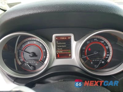Zdjęcie 9 z 13 samochodu: 2017 DODGE JOURNEY CROSSROAD VIN:3C4PDDGGXHT555212 - miniatura