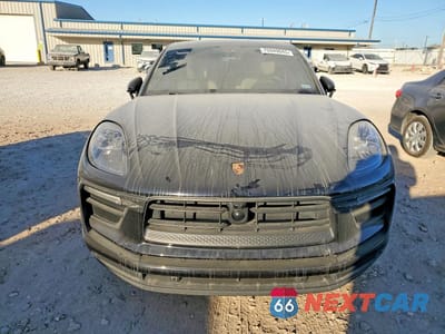 Piąte zdjęcie samochodu w środku: 2024 PORSCHE MACAN BASE VIN:WP1AA2A5XRLB03718 - miniatura