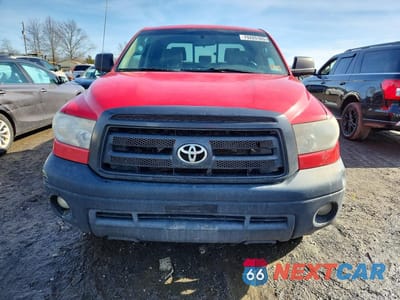 Piąte zdjęcie samochodu w środku: 2013 TOYOTA TUNDRA GRADE VIN:5TFUM5F19DX050279 - miniatura