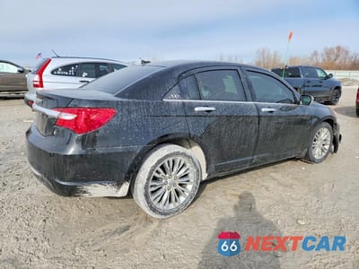 Trzecie zdjęcie samochodu z tyłu: 2013 CHRYSLER 200 LIMITED VIN:1C3CCBCG3DN577773 - miniatura
