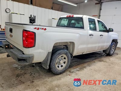 Trzecie zdjęcie samochodu z tyłu: 2019 CHEVROLET SILVERADO LD K1500 BASE/LS VIN:2GCVKNEC7K1167799 - miniatura