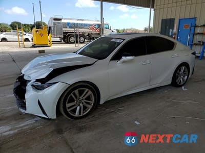 2024 LEXUS IS 300 BASE JTHCA1D2XR5131284 - główne zdjęcie licytacji z USA - miniatura