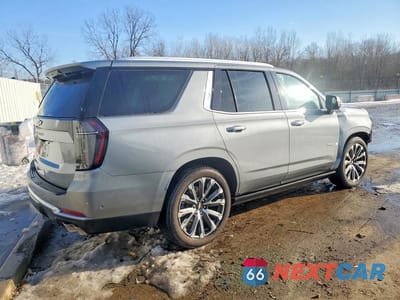 Trzecie zdjęcie samochodu z tyłu: 2026 CHEVROLET TAHOE K1500 HIGH COUNTRY VIN:1GNS6TKL2TR103637 - miniatura