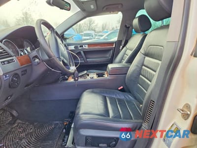 Zdjęcie 7 z 12 samochodu: 2009 VOLKSWAGEN TOUAREG 2 V6 TDI VIN:WVGFM77L39D033213 - miniatura