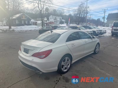 Czwarte zdjęcie samochodu z boku: 2016 MERCEDES-BENZ CLA 250 4MATIC VIN:WDDSJ4GB5GN342681 - miniatura