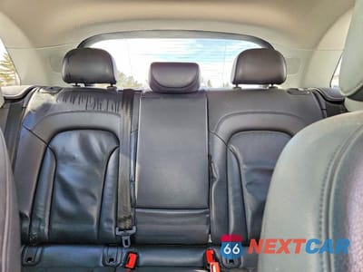 Zdjęcie 10 z 14 samochodu: 2016 AUDI Q3 PRESTIGE VIN:WA1GFCFS7GR006076 - miniatura