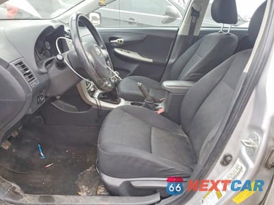 Zdjęcie 7 z 11 samochodu: 2010 TOYOTA COROLLA S VIN:1NXBU4EE5AZ275751 - miniatura