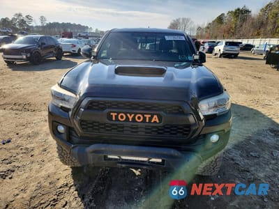 Piąte zdjęcie samochodu w środku: 2016 TOYOTA TACOMA ACCESS CAB VIN:5TFSZ5AN4GX036006 - miniatura