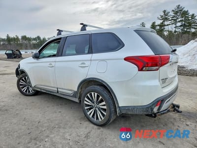 Drugie zdjęcie samochodu z przodu: 2020 MITSUBISHI OUTLANDER SE VIN:JA4AZ3A32LZ045035 - miniatura