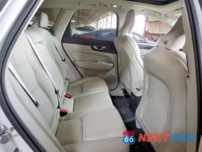 Zdjęcie 10 z 12 samochodu: 2024 VOLVO XC60 PLUS VIN:YV4H60DL2R1878118 - miniatura