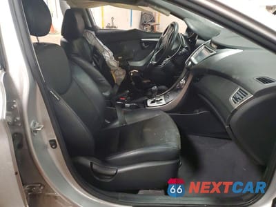 Zdjęcie 7 z 12 samochodu: 2011 HYUNDAI ELANTRA GLS VIN:KMHDH4AE8BU169427 - miniatura