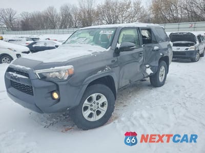 2017 TOYOTA 4RUNNER SR5/SR5 PREMIUM JTEBU5JR6H5428687 - główne zdjęcie licytacji z USA - miniatura