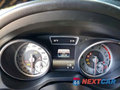 Zdjęcie 9 z 11 samochodu: 2016 MERCEDES-BENZ CLA 250 VIN:WDDSJ4EB4GN351519 - miniatura