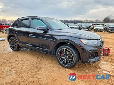 Czwarte zdjęcie samochodu z boku: 2025 AUDI SQ5 PREMIUM PLUS VIN:WA1B4AFY6S2015023 - miniatura