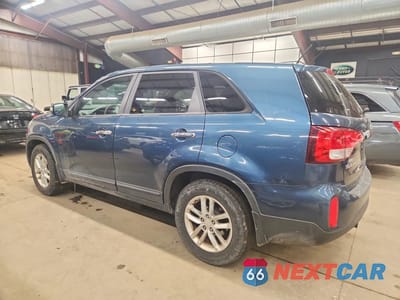 Drugie zdjęcie samochodu z przodu: 2014 KIA SORENTO LX VIN:5XYKT3A6XEG504139 - miniatura