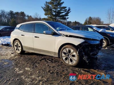 Czwarte zdjęcie samochodu z boku: 2024 BMW IX XDRIVE50 VIN:WB523CF07RCP09234 - miniatura