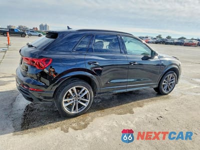 Trzecie zdjęcie samochodu z tyłu: 2025 AUDI Q3 PREMIUM S LINE 45 VIN:WA1DECF35S1036926 - miniatura