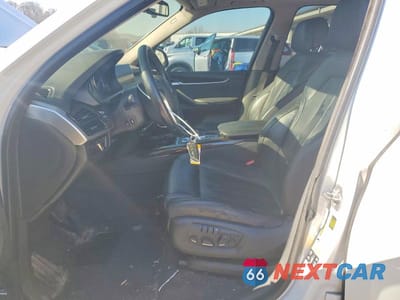 Zdjęcie 7 z 12 samochodu: 2016 BMW X5 XDRIVE35I VIN:5UXKR0C53G0P29317 - miniatura