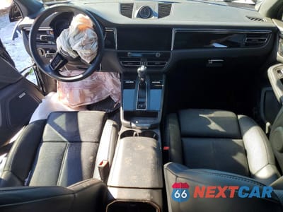 Zdjęcie 8 z 13 samochodu: 2025 PORSCHE MACAN BASE VIN:WP1AA2A59SLB00573 - miniatura