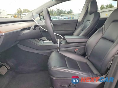 Zdjęcie 7 z 12 samochodu: 2022 TESLA MODEL Y VIN:7SAYGDEE5NF506414 - miniatura
