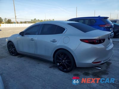 Drugie zdjęcie samochodu z przodu: 2024 MAZDA 3 SELECT SPORT VIN:3MZBPABM7RM430416 - miniatura