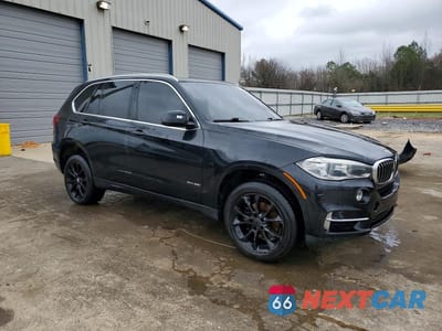 Czwarte zdjęcie samochodu z boku: 2015 BMW X5 XDRIVE35I VIN:5UXKR0C57F0K69951 - miniatura