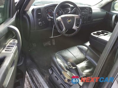 Zdjęcie 8 z 12 samochodu: 2011 CHEVROLET SILVERADO K1500 LT VIN:1GCRKSE35BZ146019 - miniatura