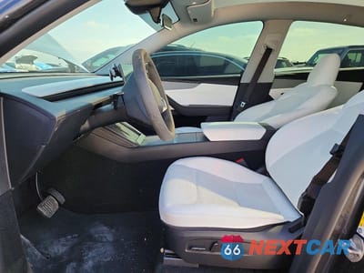 Zdjęcie 7 z 14 samochodu: 2026 TESLA MODEL Y VIN:7SAYGDED4TF408172 - miniatura