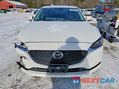 Piąte zdjęcie samochodu w środku: 2019 MAZDA 6 TOURING VIN:JM1GL1VM3K1508337 - miniatura